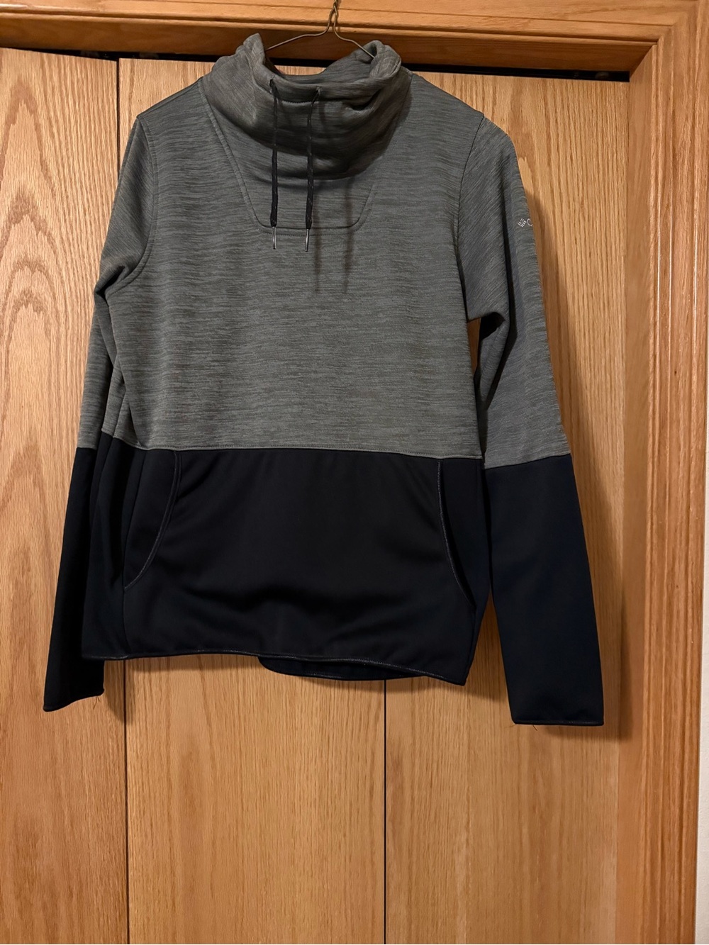 Columbia Gray Heather Lightweight Cowl Neck Hoodie Athletic